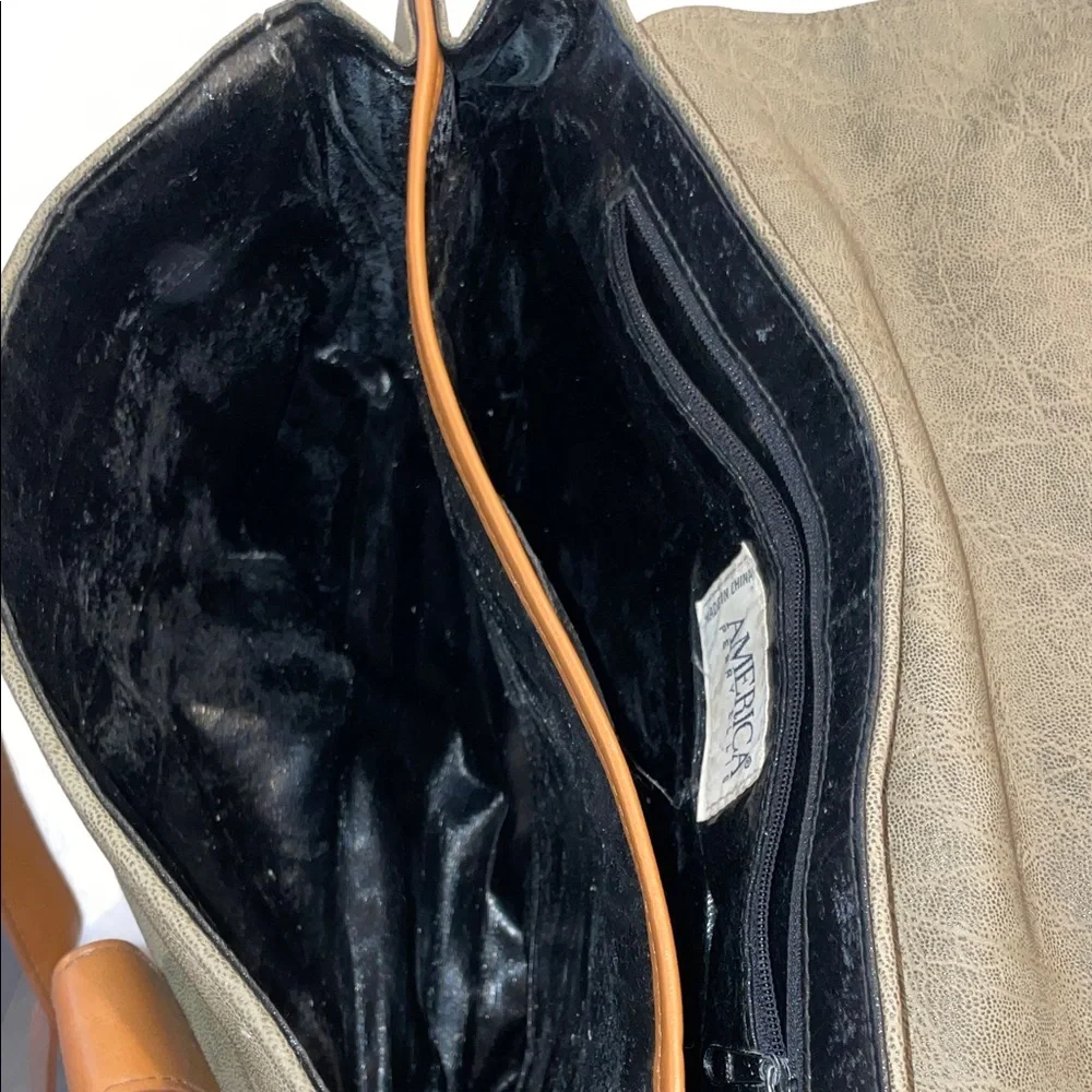VTG Perry Ellis Olive Green and Tan Leather Shoulder Bag